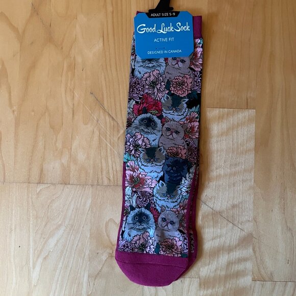Good Luck Socks NWT Floral Cats Adult Size 5-9 - Picture 2 of 4
